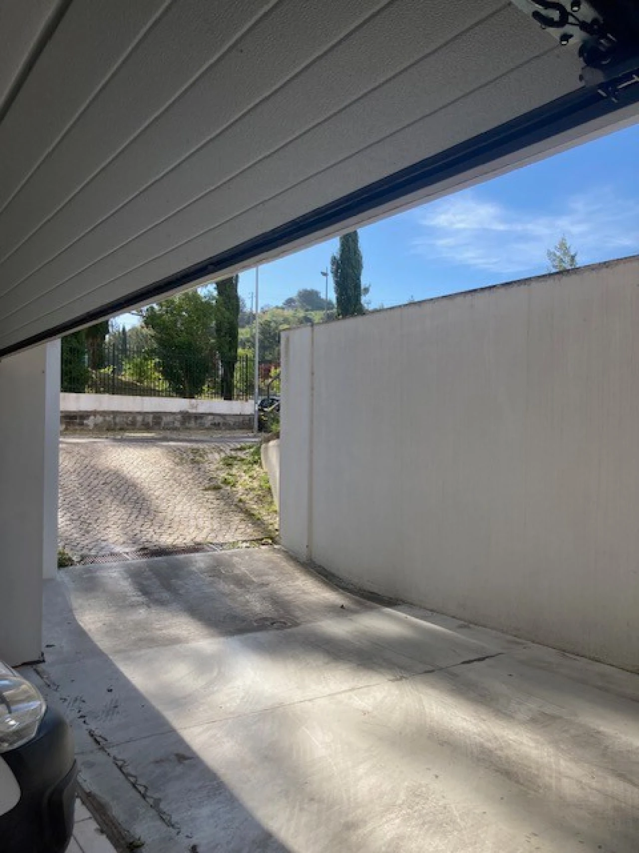 Armazém para Arrendamento em Carnaxide e Queijas Foto 7