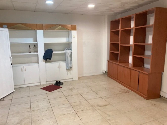 Armazém para Arrendamento em Carnaxide e Queijas Foto 6