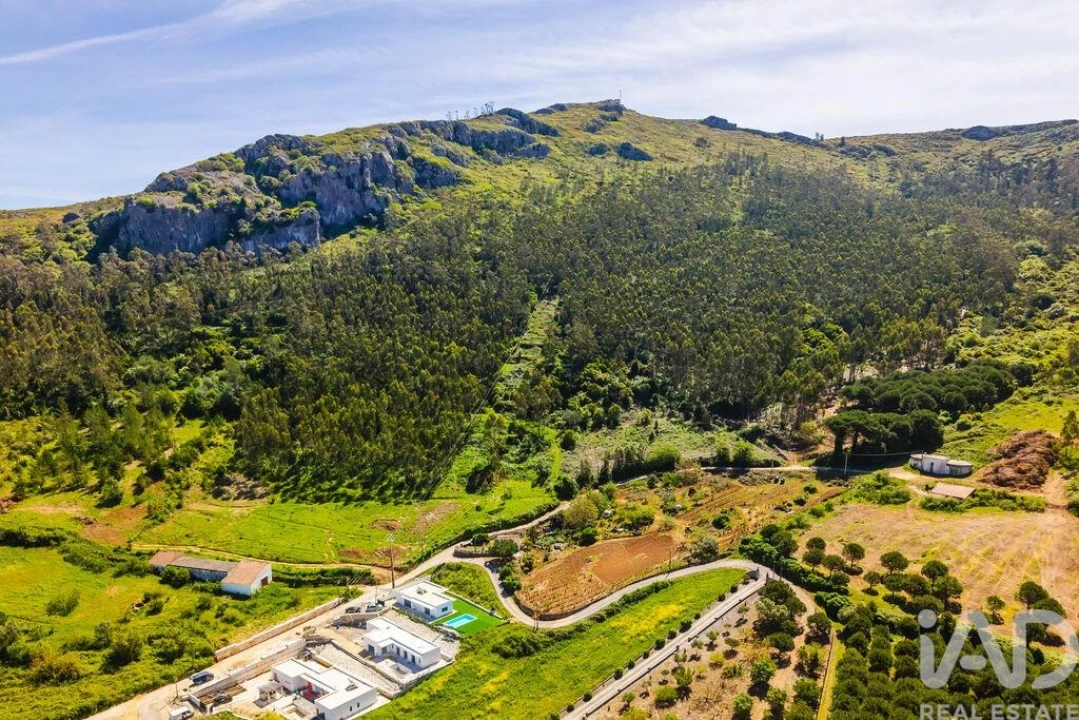 Moradia T3 para Venda em Lamas e Cercal Foto 22