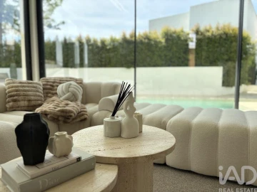 Moradia T3 para Venda em Quarteira