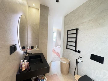 Moradia T3 para Venda em Quarteira