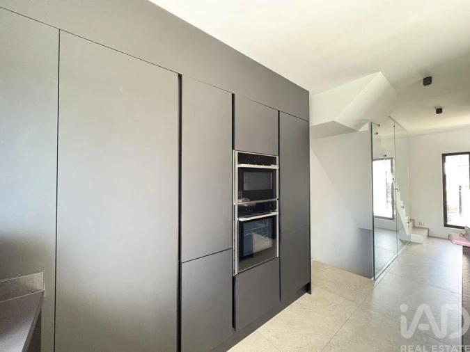 Moradia T3 para Venda em Quarteira Foto 15