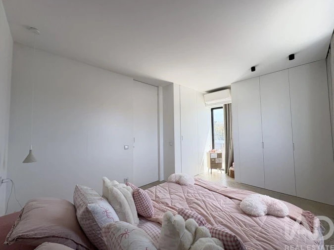 Moradia T3 para Venda em Quarteira Foto 36