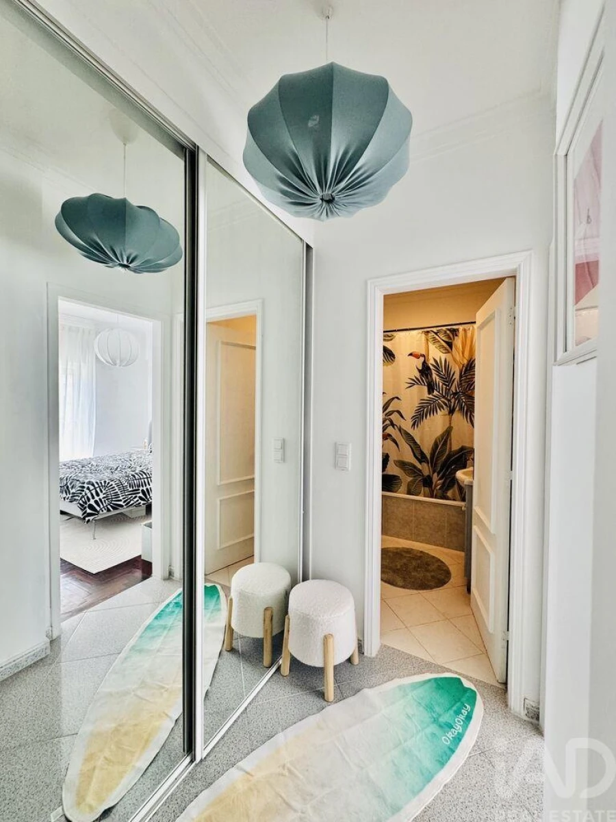 Apartamento T1 para Venda em Charneca de Caparica e Sobreda Foto 8