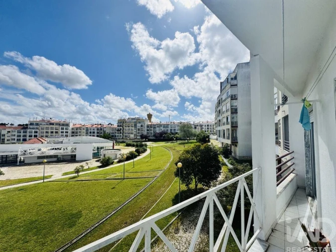Apartamento T1 para Venda em Charneca de Caparica e Sobreda Foto 13