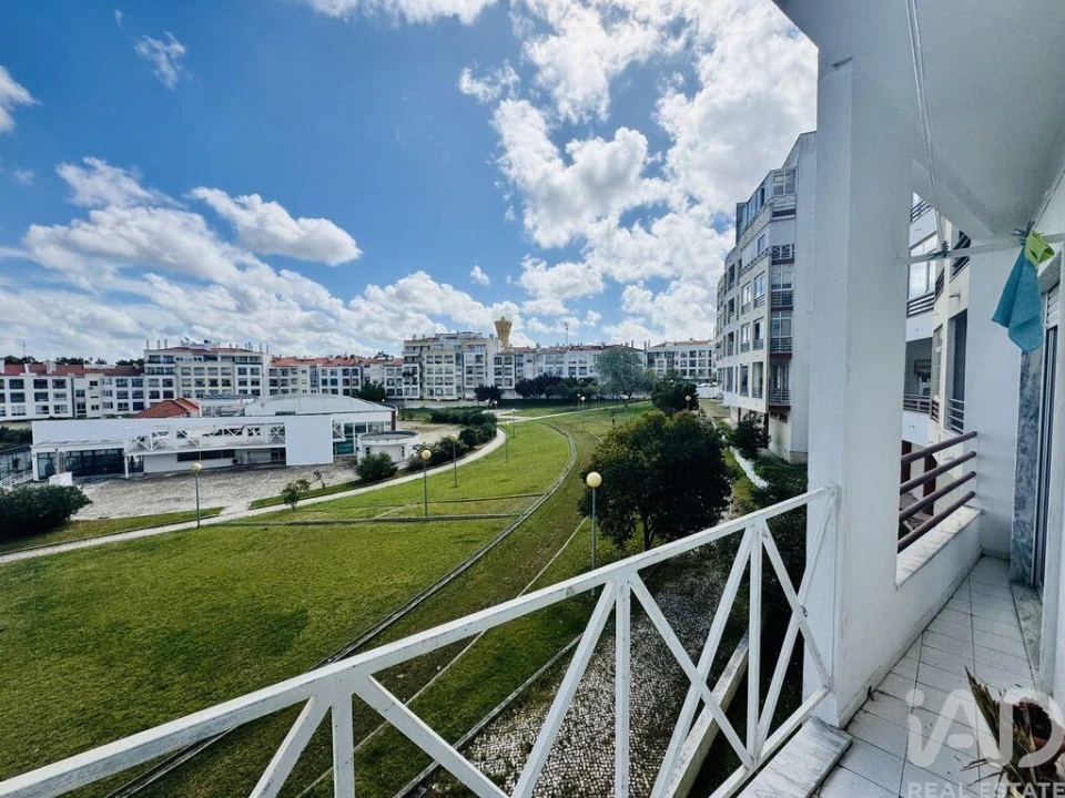Apartamento T1 para Venda em Charneca de Caparica e Sobreda Foto 14