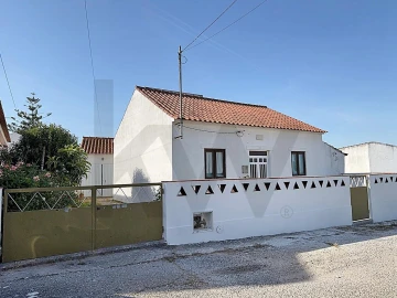 Moradia T4 para Venda em Povoa da Isenta