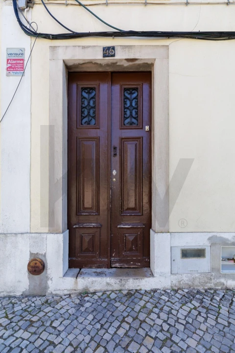 Prédio para Venda em Romeira e Várzea