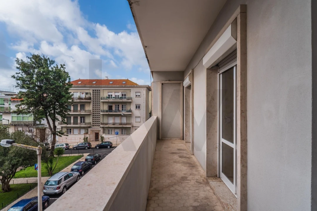 Apartamento T3 para Arrendamento em Alvalade Foto 2