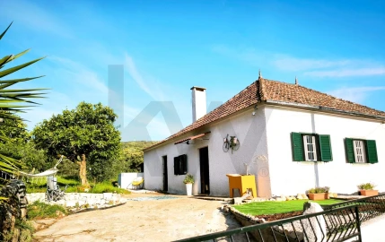 Moradia T3 para Venda em Almoster