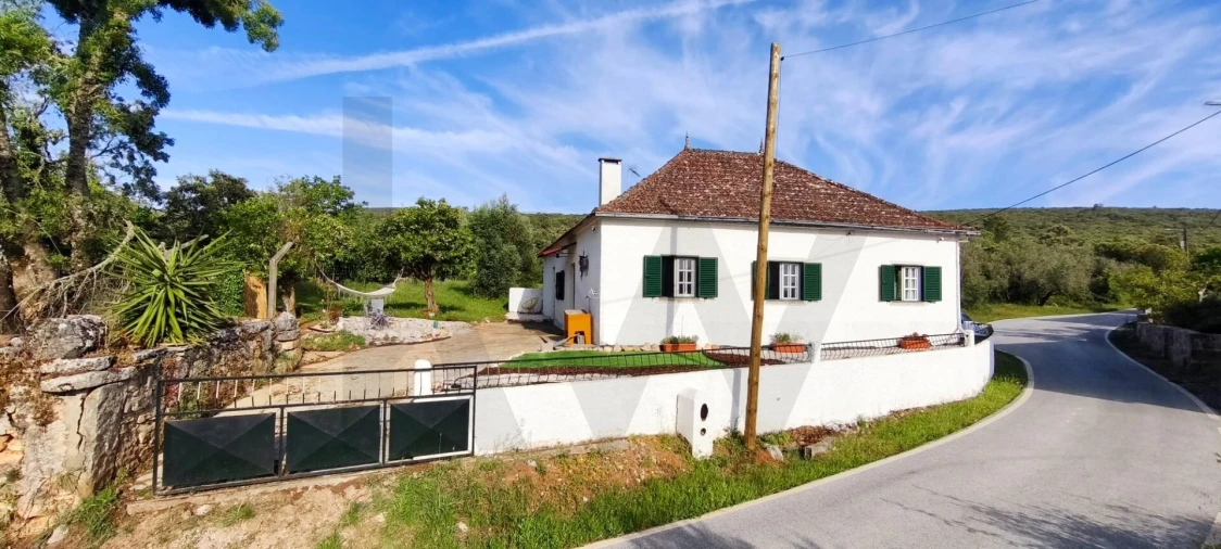 Moradia T3 para Venda em Almoster Foto 29