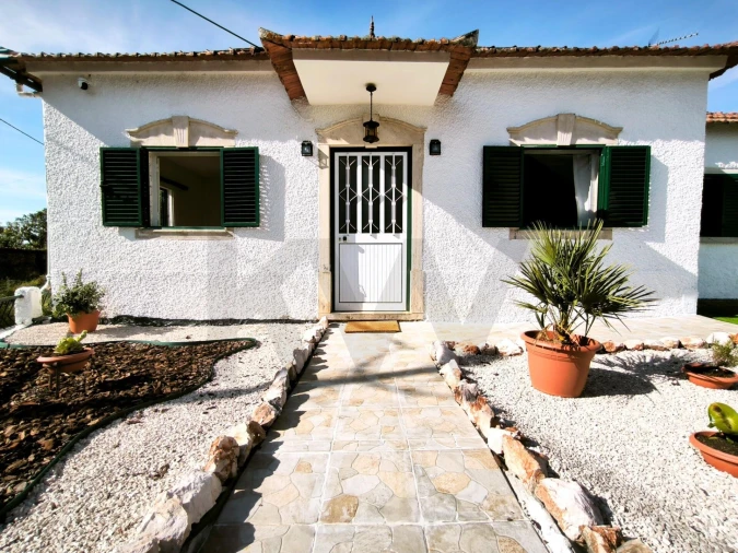 Moradia T3 para Venda em Almoster Foto 23