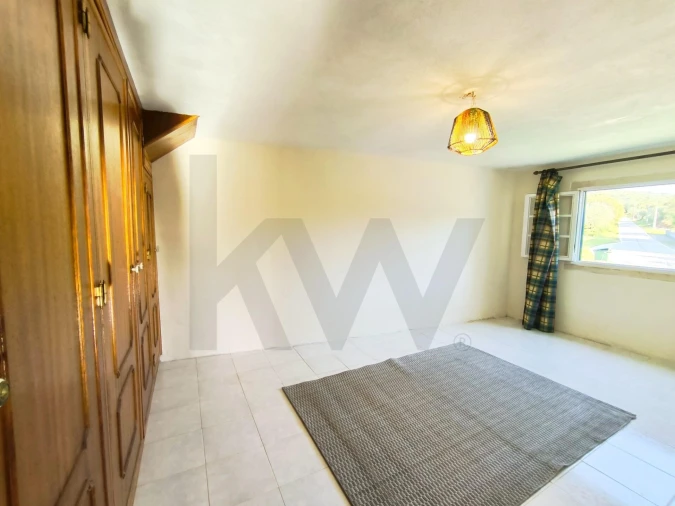 Moradia T3 para Venda em Almoster Foto 10