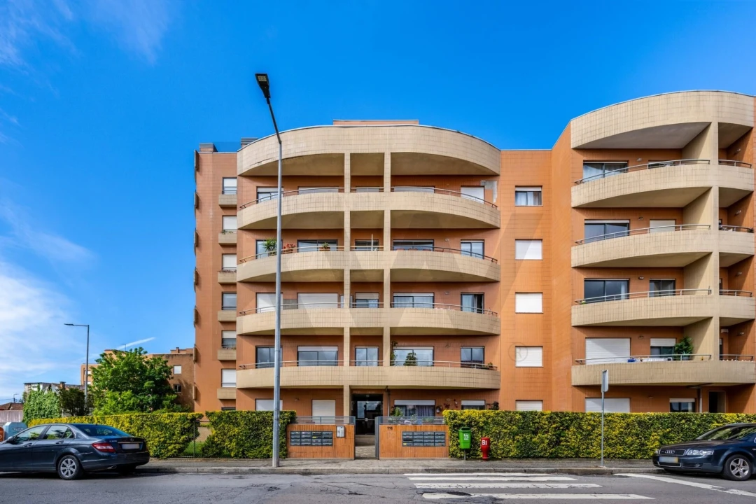 Apartamento T1 para Venda em Santa Marinha e São Pedro da Afurada Foto 1