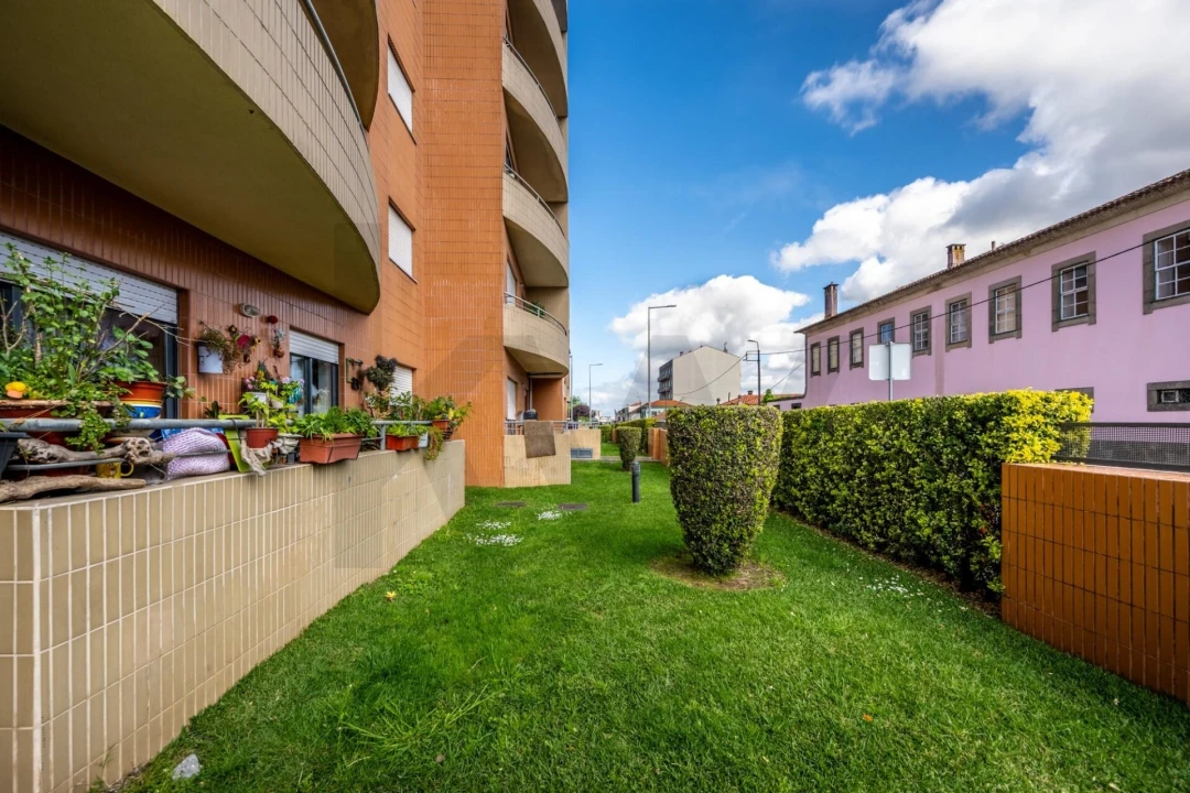 Apartamento T1 para Venda em Santa Marinha e São Pedro da Afurada Foto 2