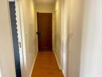 Apartamento T2 para Arrendamento em Arroios