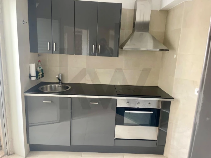 Apartamento T2 para Arrendamento em Arroios Foto 4