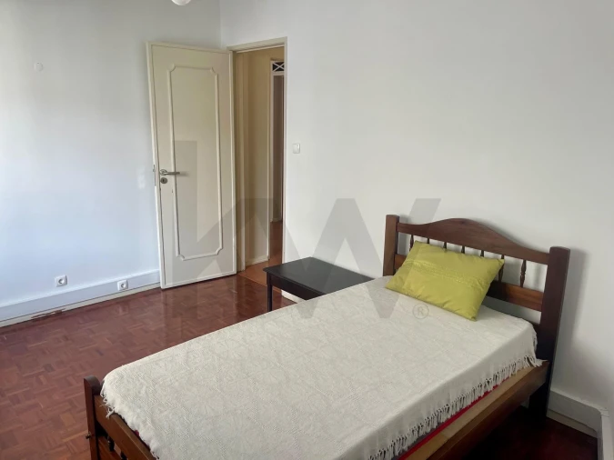 Apartamento T2 para Arrendamento em Arroios Foto 22
