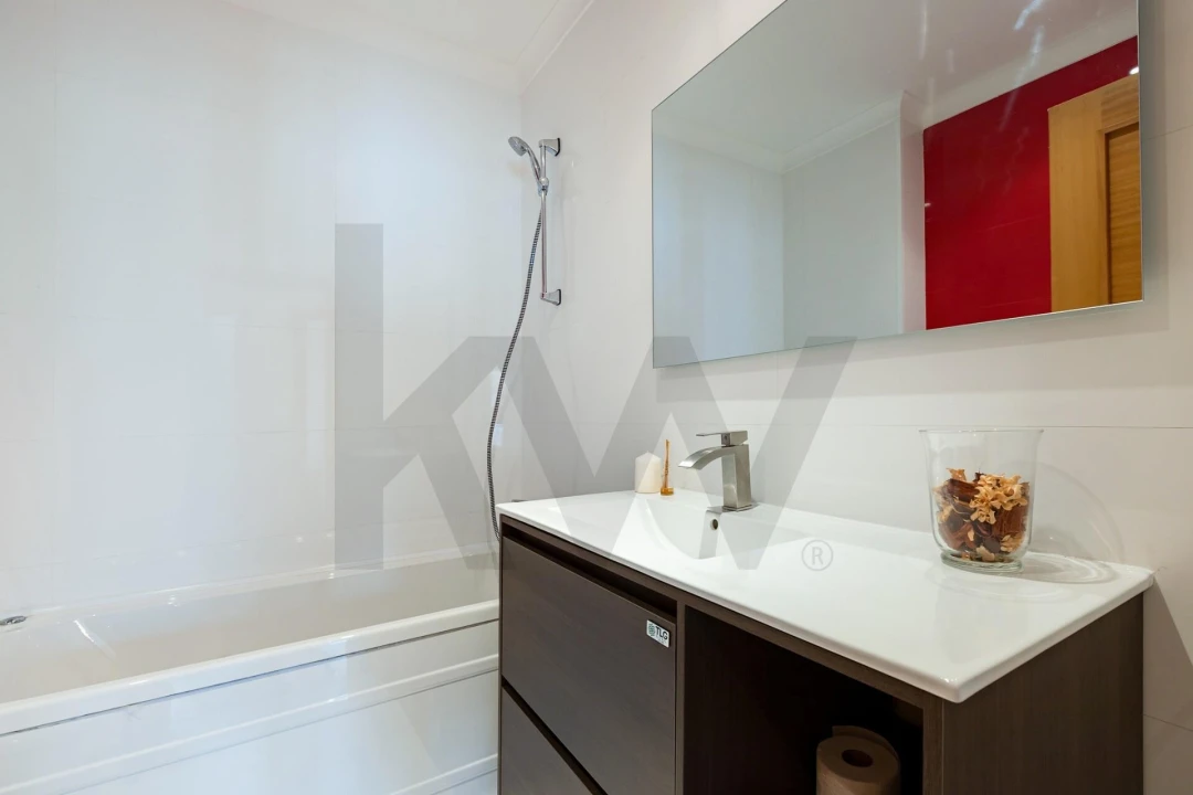 Apartamento T3 para Venda em Oeiras e São Julião da Barra, Paço de Arcos e Caxias Foto 39