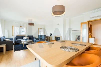 Apartamento T3 para Arrendamento em Oeiras e São Julião da Barra, Paço de Arcos e Caxias