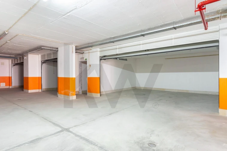 Apartamento T3 para Arrendamento em Oeiras e São Julião da Barra, Paço de Arcos e Caxias Foto 52