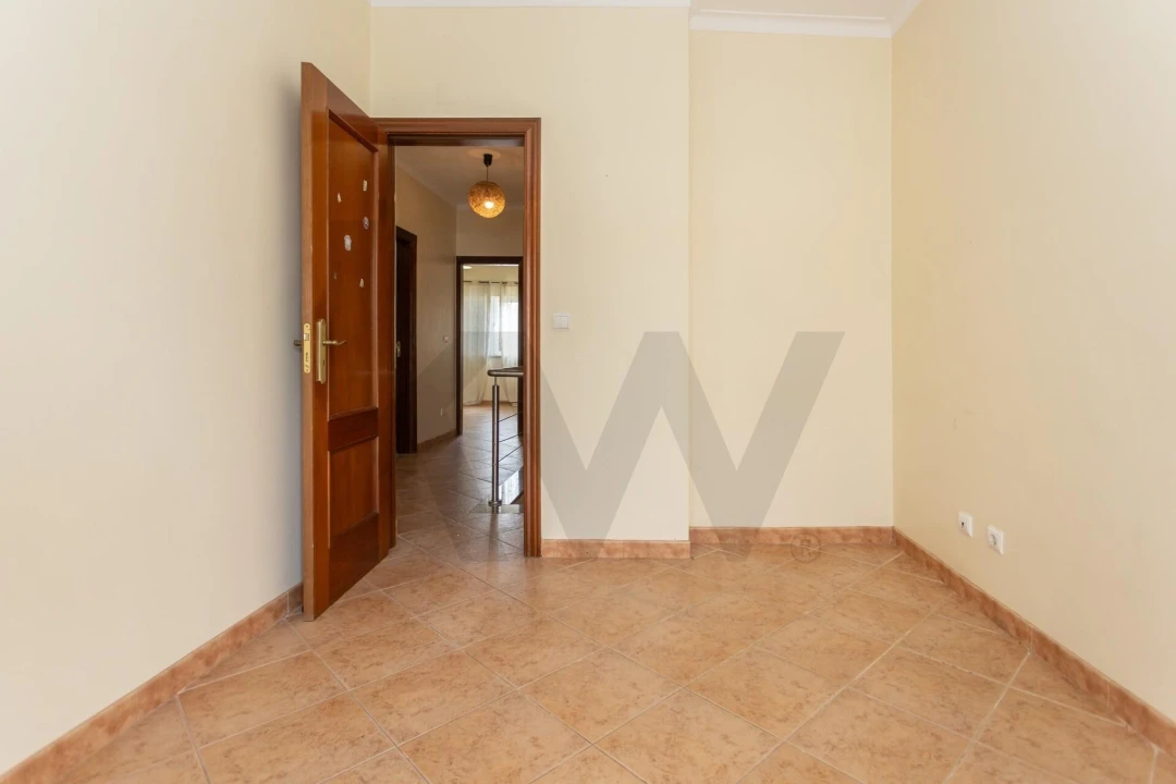 Moradia T3 para Venda em Quinta do Conde Foto 25