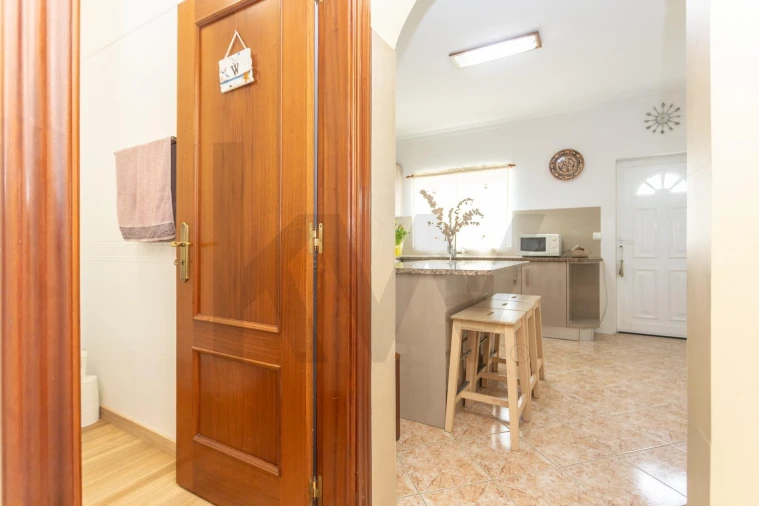 Moradia T3 para Venda em Quinta do Conde Foto 8