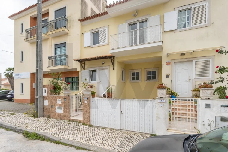 Moradia T3 para Venda em Quinta do Conde