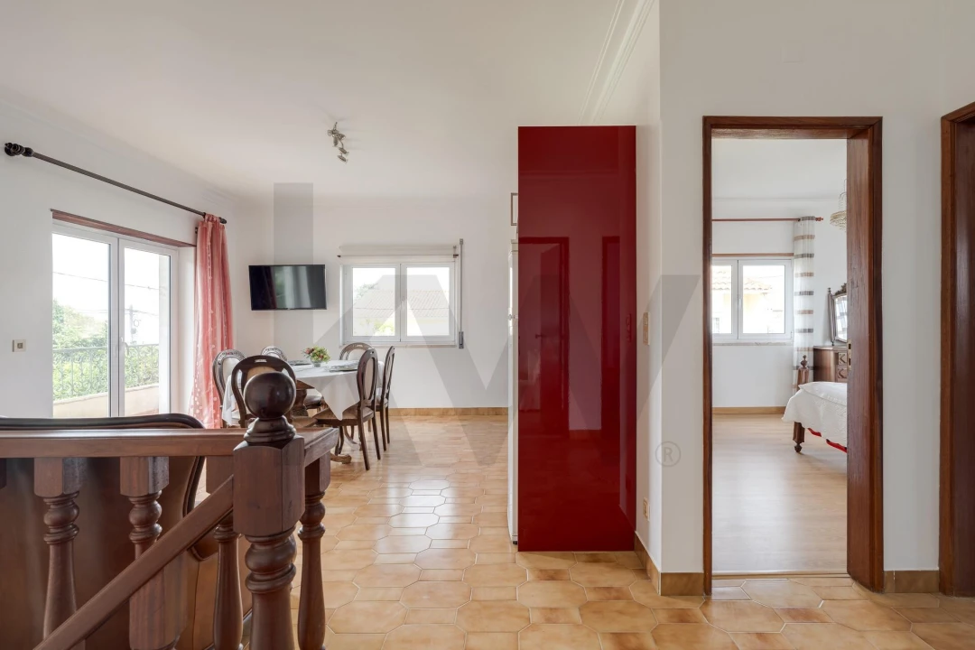 Moradia T5 para Venda em Charneca de Caparica e Sobreda Foto 9