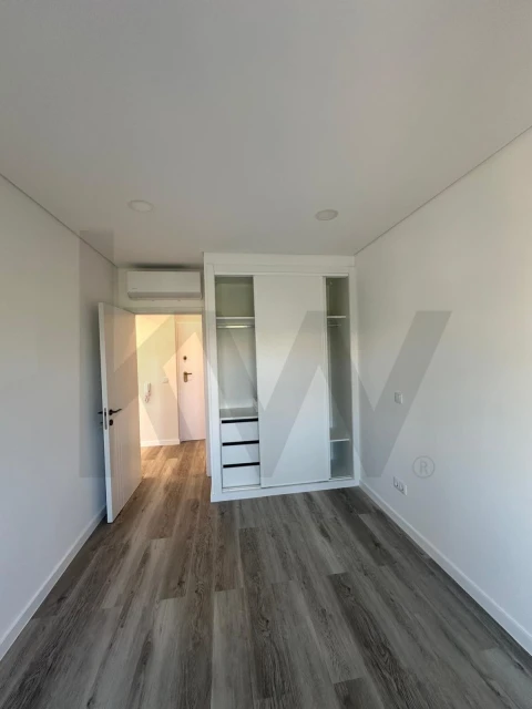 Apartamento T2 para Venda em Corroios