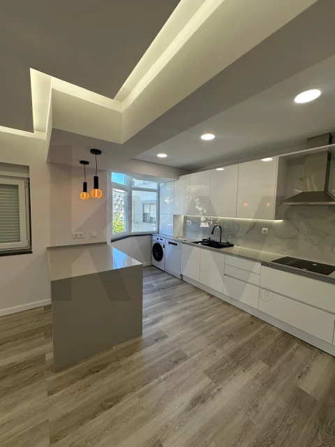 Apartamento T2 para Venda em Corroios