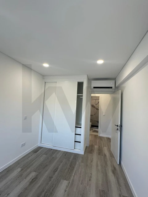 Apartamento T2 para Venda em Corroios