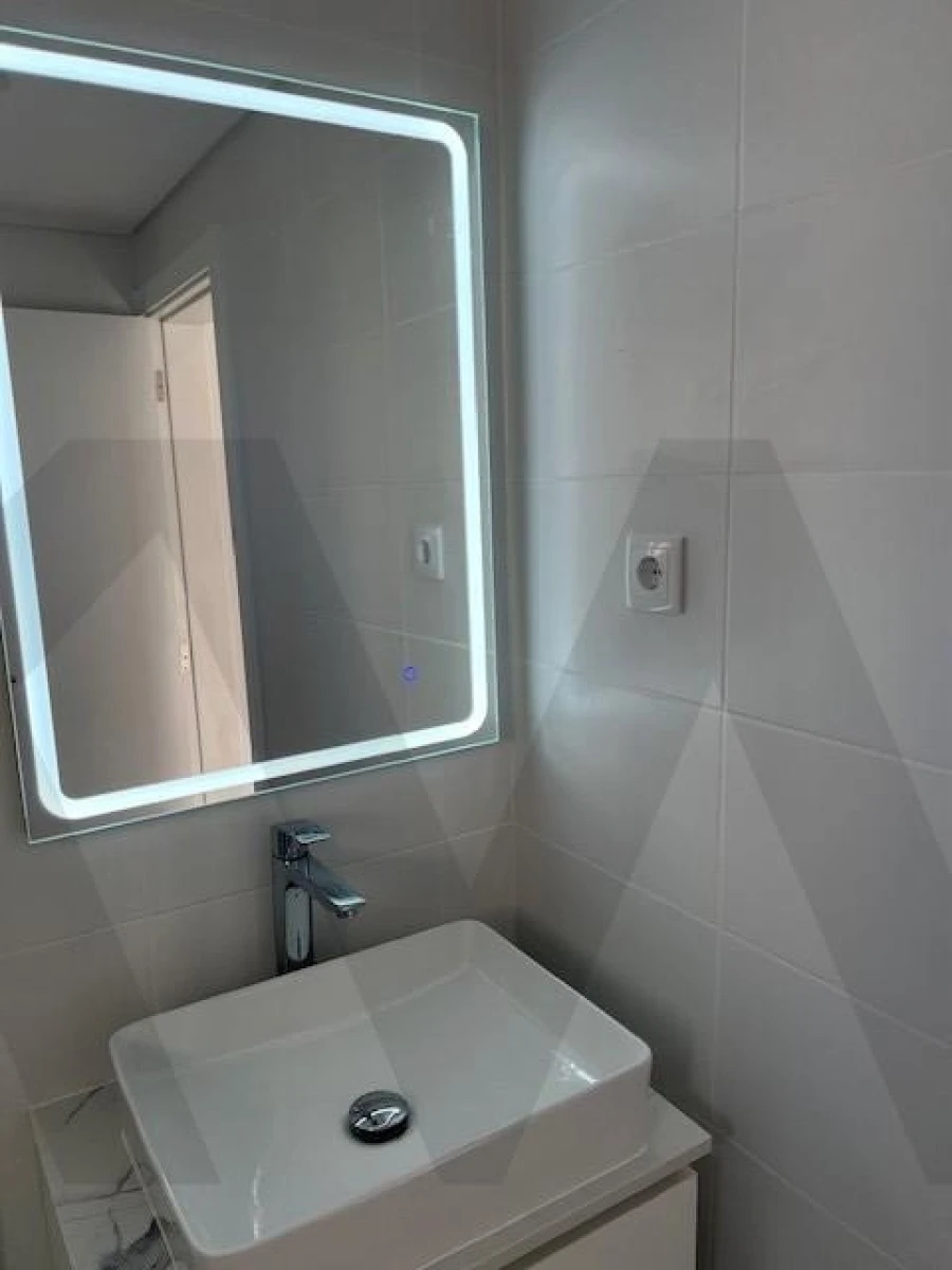 Apartamento T2 para Venda em Corroios Foto 2