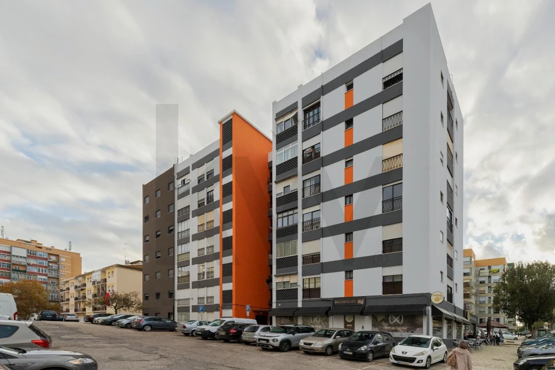 Apartamento T4 para Venda em União das Freguesias de Setúbal Foto 1