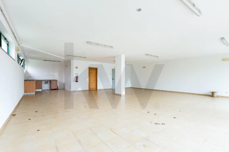 Apartamento T3 para Arrendamento em Oeiras e São Julião da Barra, Paço de Arcos e Caxias Foto 53