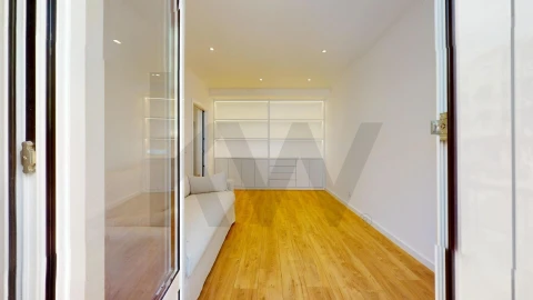 Apartamento T3 para Venda em Campo de Ourique