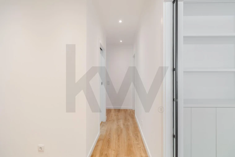 Apartamento T3 para Venda em Campo de Ourique Foto 17