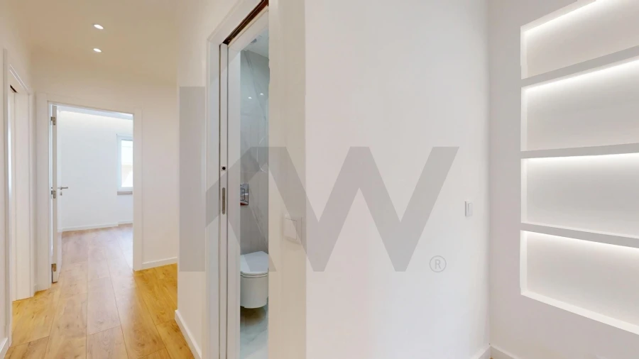 Apartamento T3 para Venda em Campo de Ourique Foto 24