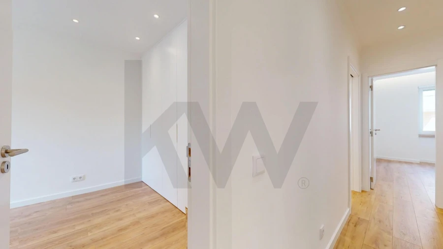 Apartamento T3 para Venda em Campo de Ourique Foto 25
