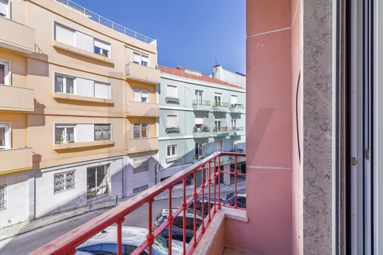 Apartamento T3 para Venda em Campo de Ourique Foto 21