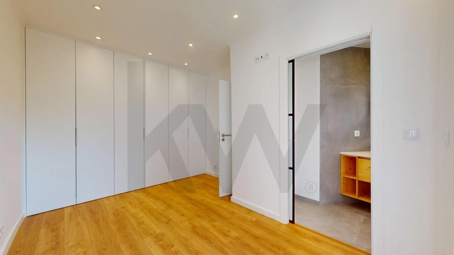 Apartamento T3 para Venda em Campo de Ourique Foto 28