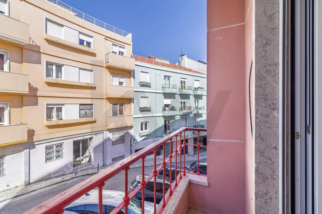 Apartamento T3 para Venda em Campo de Ourique Foto 21