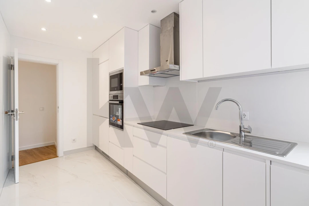 Apartamento T3 para Venda em Campo de Ourique Foto 3