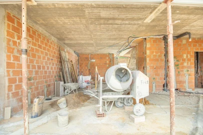 Moradia T4 para Venda em Arranho