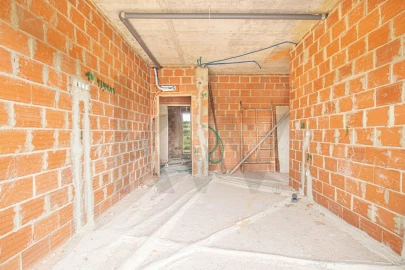 Moradia T4 para Venda em Arranho