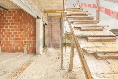 Moradia T4 para Venda em Arranho