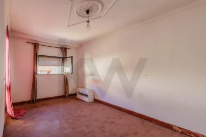 Moradia T7 para Venda em Rio de Mouro