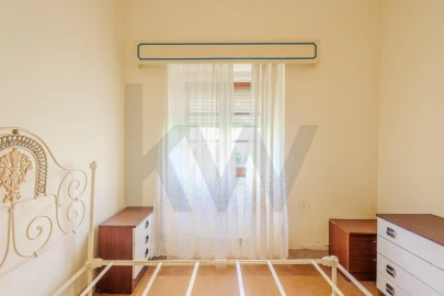 Moradia T7 para Venda em Rio de Mouro