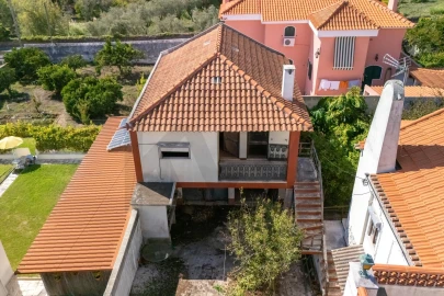 Moradia T7 para Venda em Rio de Mouro