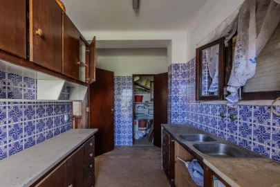 Moradia T7 para Venda em Rio de Mouro